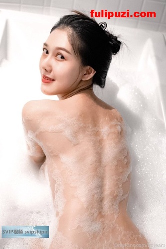 onlyfans百里挑一的顶级骚货N梦（ndream），日常做爱无套内射海量骚【427P+1V/714M】